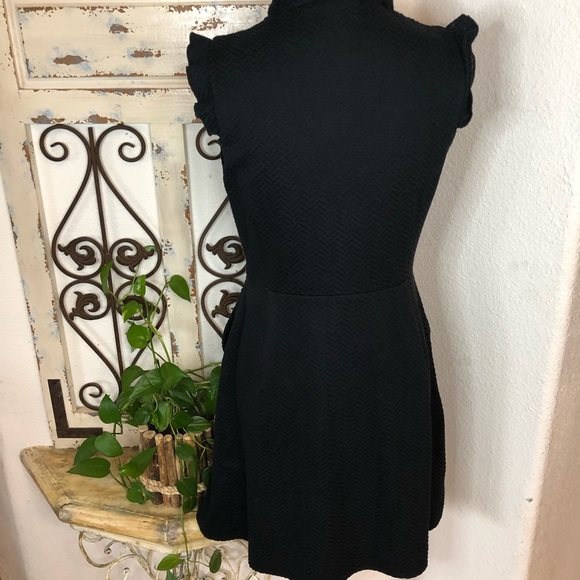 Tabitha black textured ruffle neckline midi dress - Picture 6 of 7